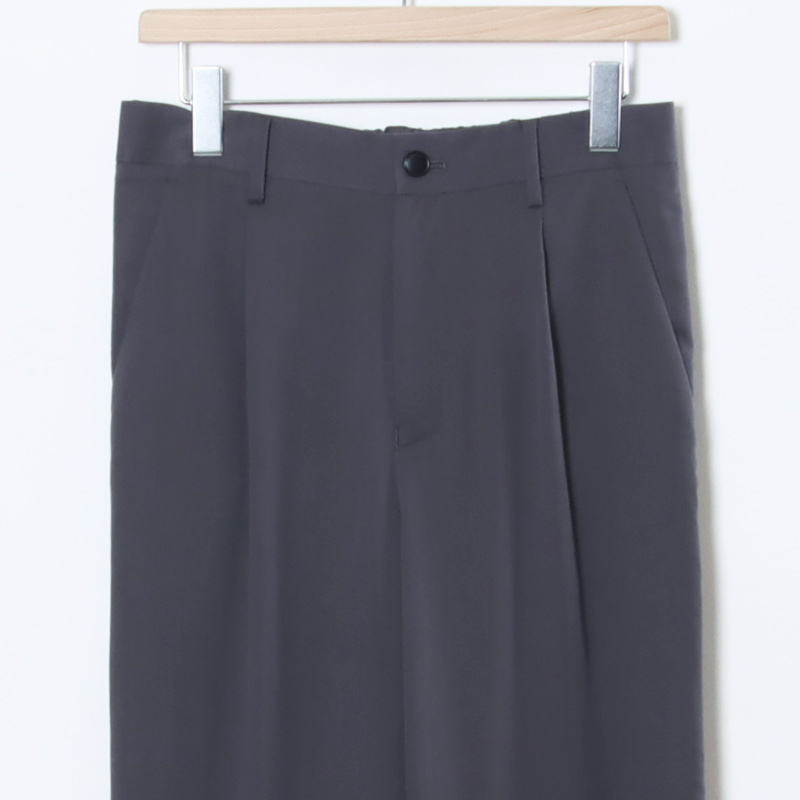 COOHEM(�����إ�) KNIT SIDELINE P/T