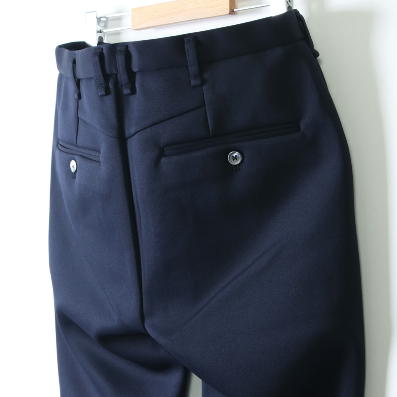 CURLY(꡼) TRACK TROUSERS 