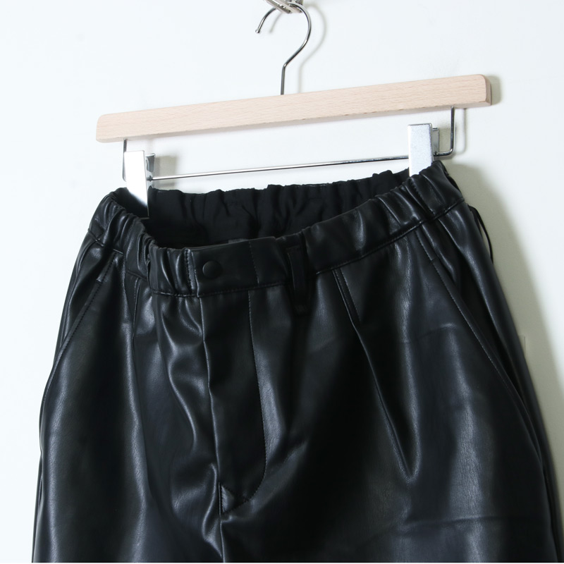 CURLY(꡼) REGENCY EZ TROUSERS Synthetic leather