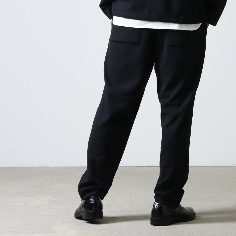 CURLY(꡼) BOUCLE TAPERED TROUSERS