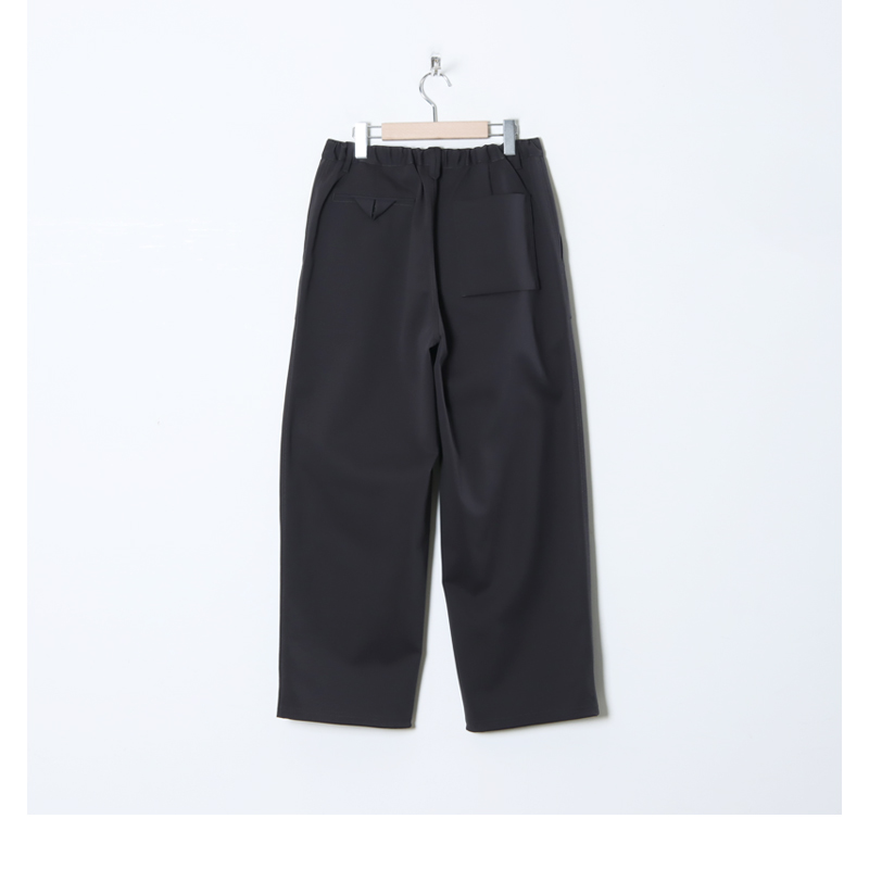 CURLY(꡼) SOLID DOUBLE-KNIT WIDE BAKER PANTS