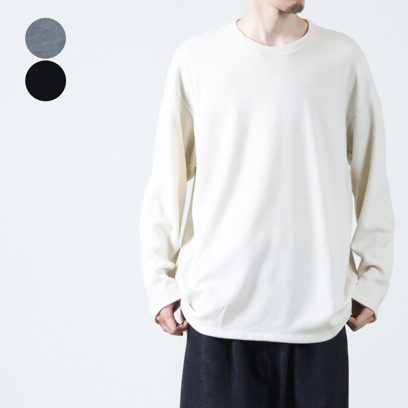 CURLY (꡼) PREMIEREWARM L/S TEE (crew-neck)