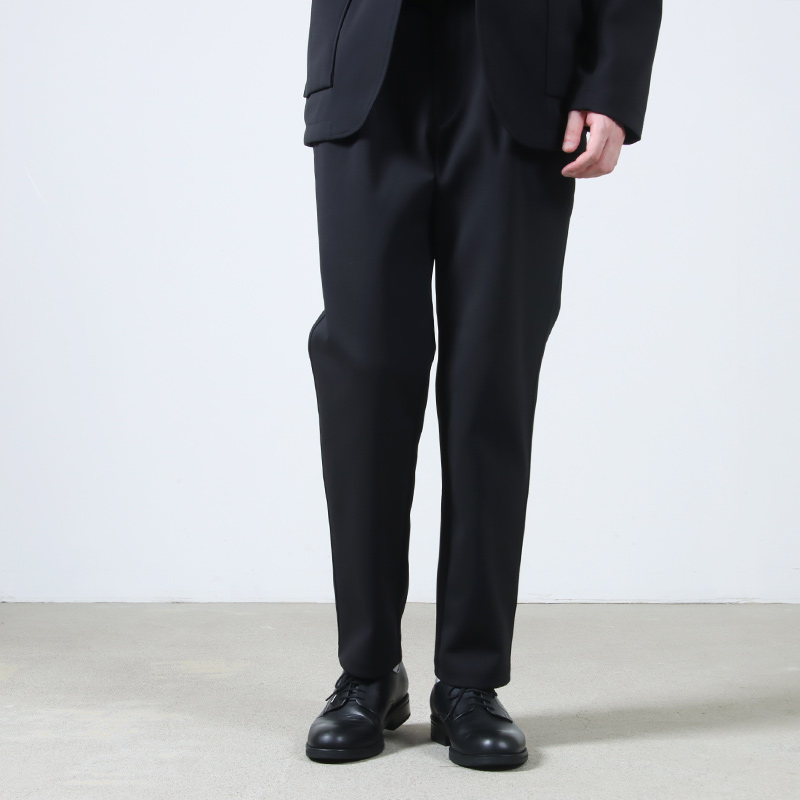 CURLY(꡼) SOLID DOUBLE-KNIT TAPERED PANTS