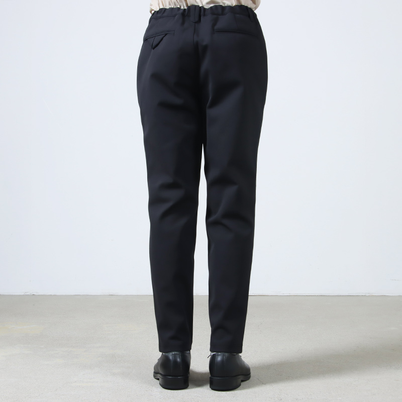CURLY(꡼) SOLID DOUBLE-KNIT TAPERED PANTS