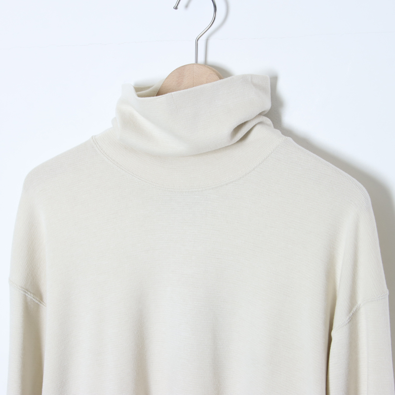 CURLY(꡼) PREMIEREWARM L/S TEE turtle-neck