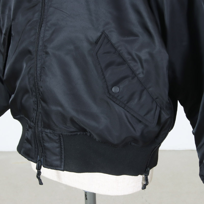 DAIWA PIER39(ダイワピア39) W's TECH REVERSIBLE MA-1 INNER DOWN JACKET