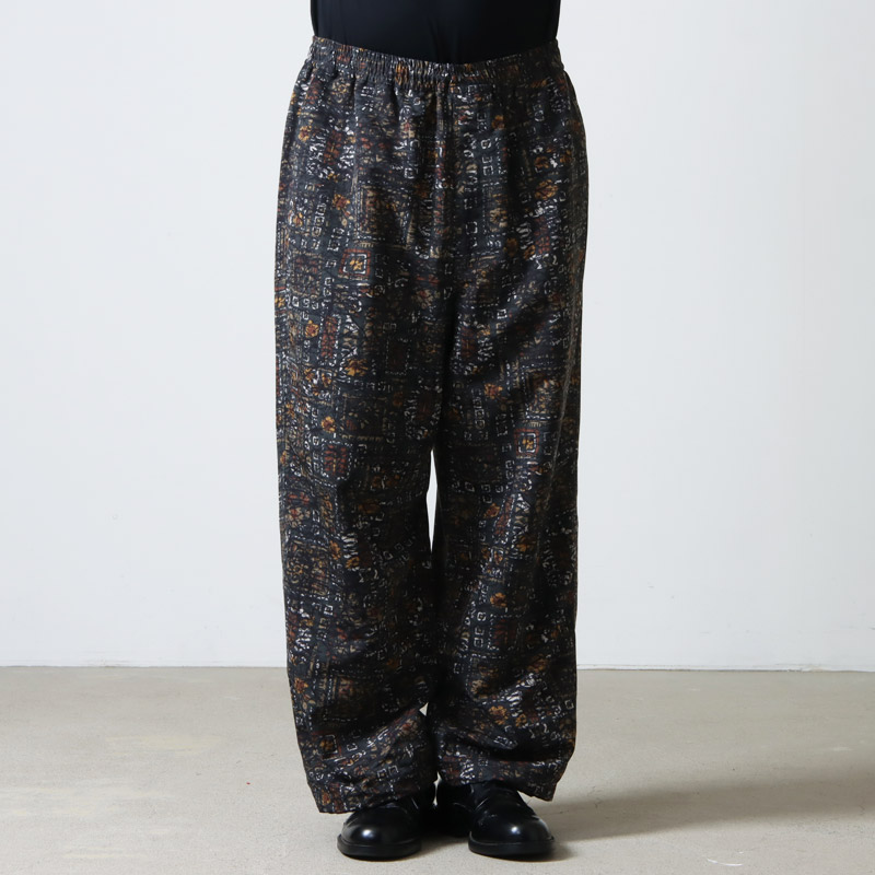 DAIWA PIER39 (ダイワピア39) TECH EASY TROUSERS BATIK / テック