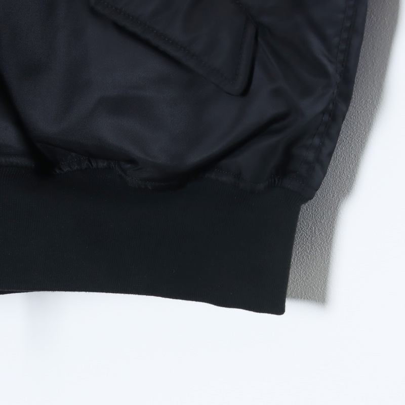 DAIWA PIER39(ダイワピア39) TECH REVERSIBLE MA-1 INNER DOWN JACKET