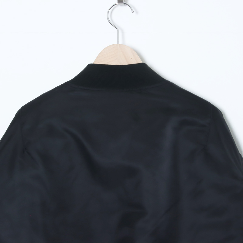 DAIWA PIER39(ダイワピア39) TECH REVERSIBLE MA-1 INNER DOWN JACKET