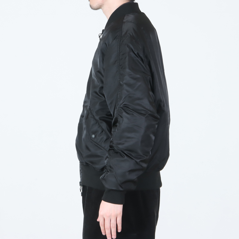 DAIWA PIER39(ダイワピア39) TECH REVERSIBLE MA-1 INNER DOWN JACKET