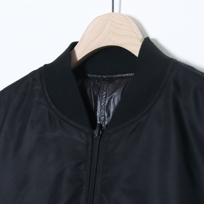 DAIWA PIER39(ダイワピア39) TECH REVERSIBLE MA-1 INNER DOWN JACKET