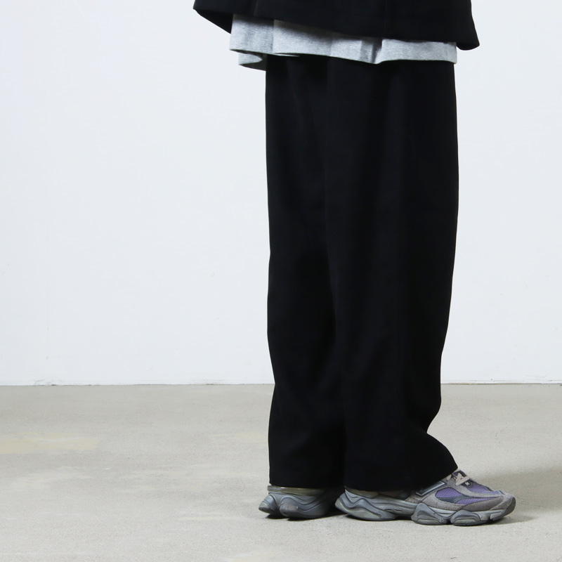 DAIWA PIER39(ԥ39) TECH EASY TROUSERS CORDUROY