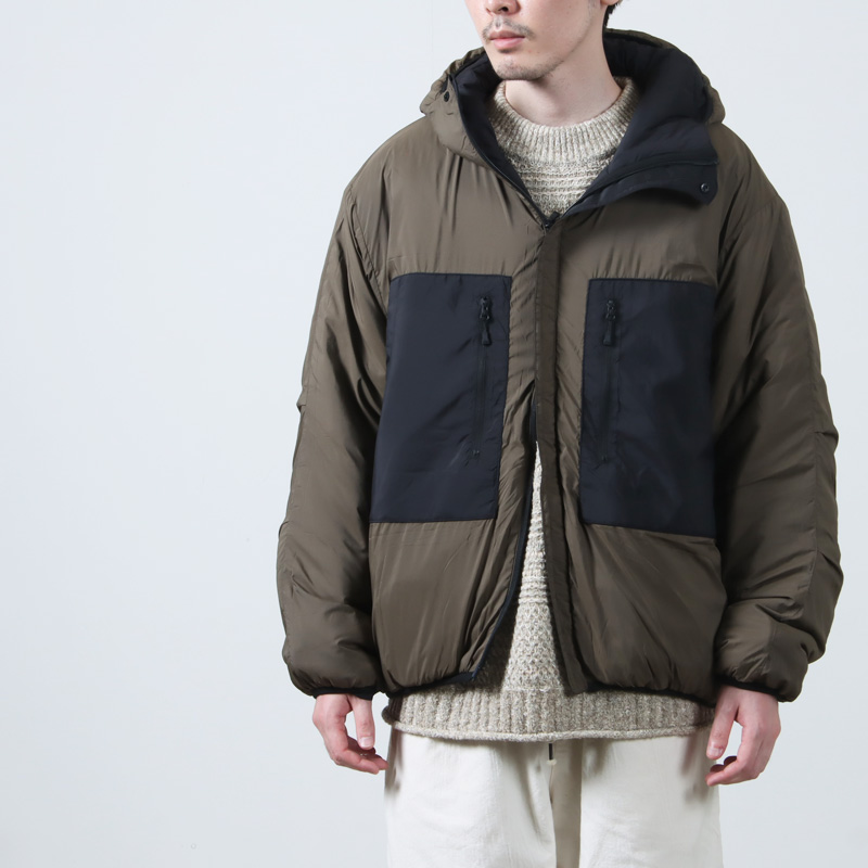 DAIWA PIER39 (ダイワピア39) TECH REVERSIBLE CLIMBERS PUFF