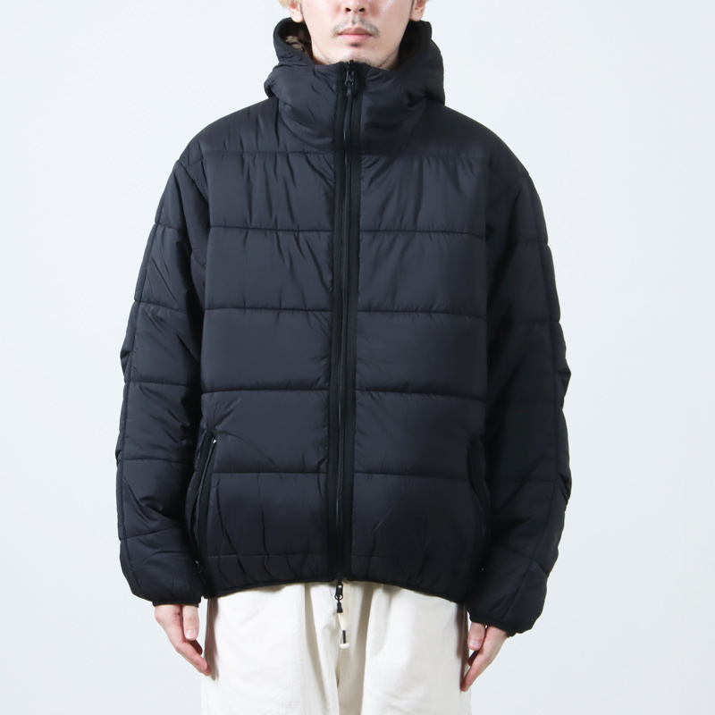 DAIWA PIER39(ダイワピア39) TECH REVERSIBLE CLIMBERS PUFF JACKET