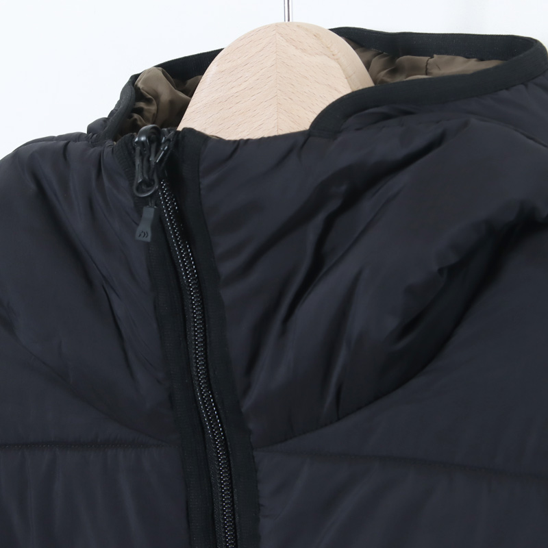DAIWA PIER39(ダイワピア39) TECH REVERSIBLE CLIMBERS PUFF JACKET