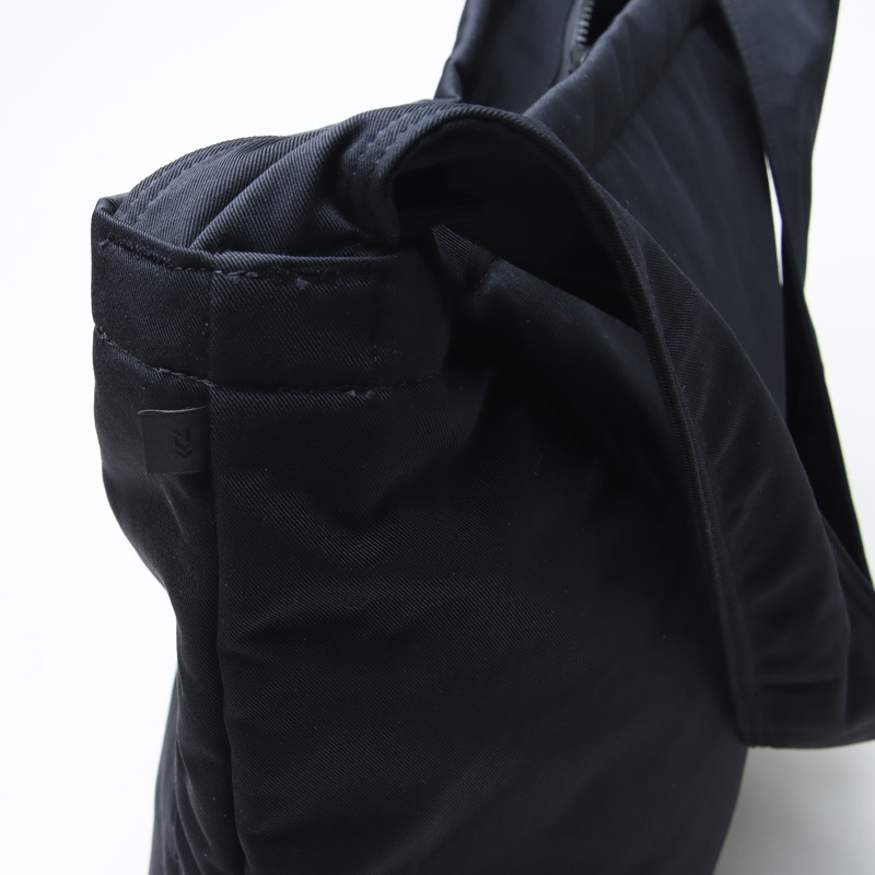 DAIWA PIER39(ԥ39) TECH SLING BAG