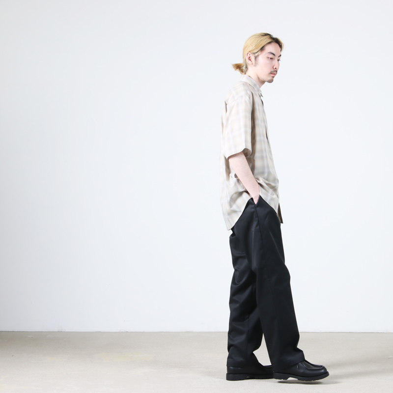 EEL() CONKARA SHIRT 1/2