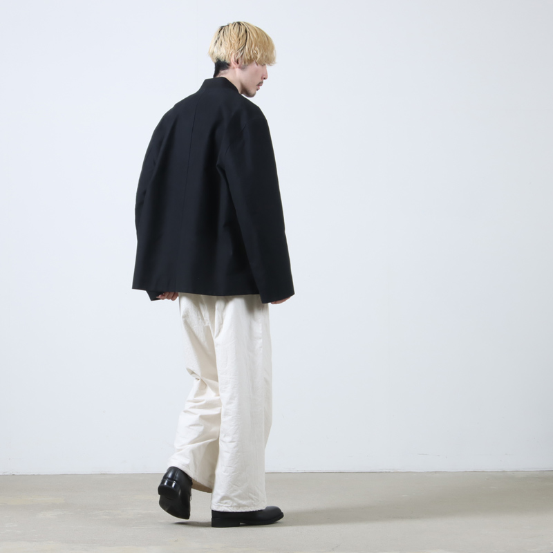 EEL() Conduct jacket