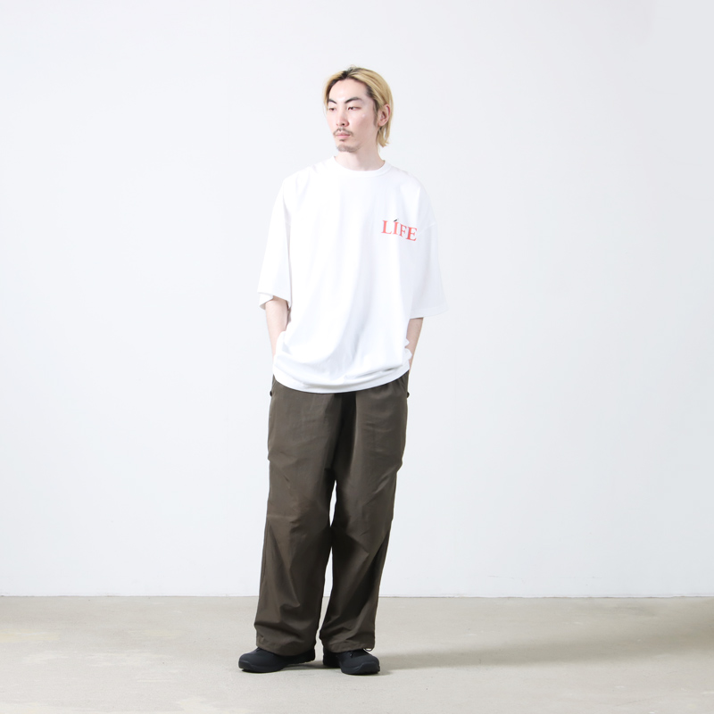 EEL() LIFE TEE