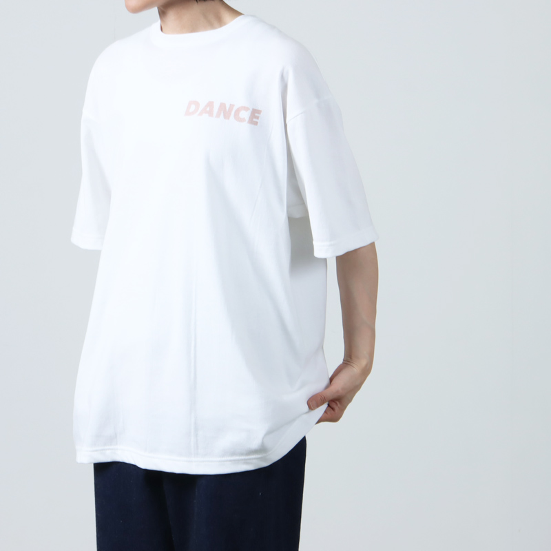 EEL() FOLK DANCE TEE