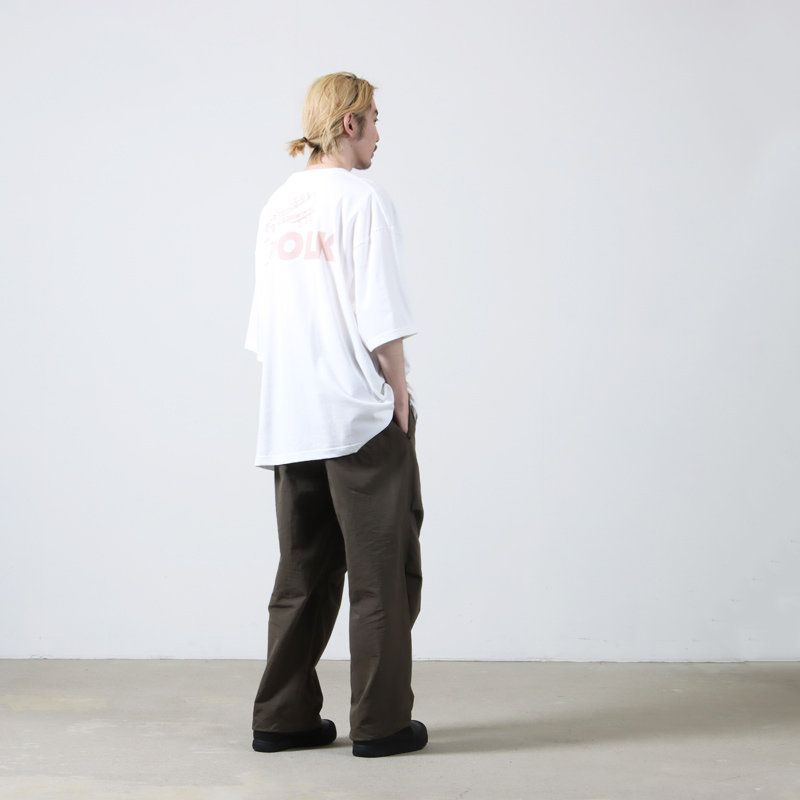 EEL() FOLK DANCE TEE