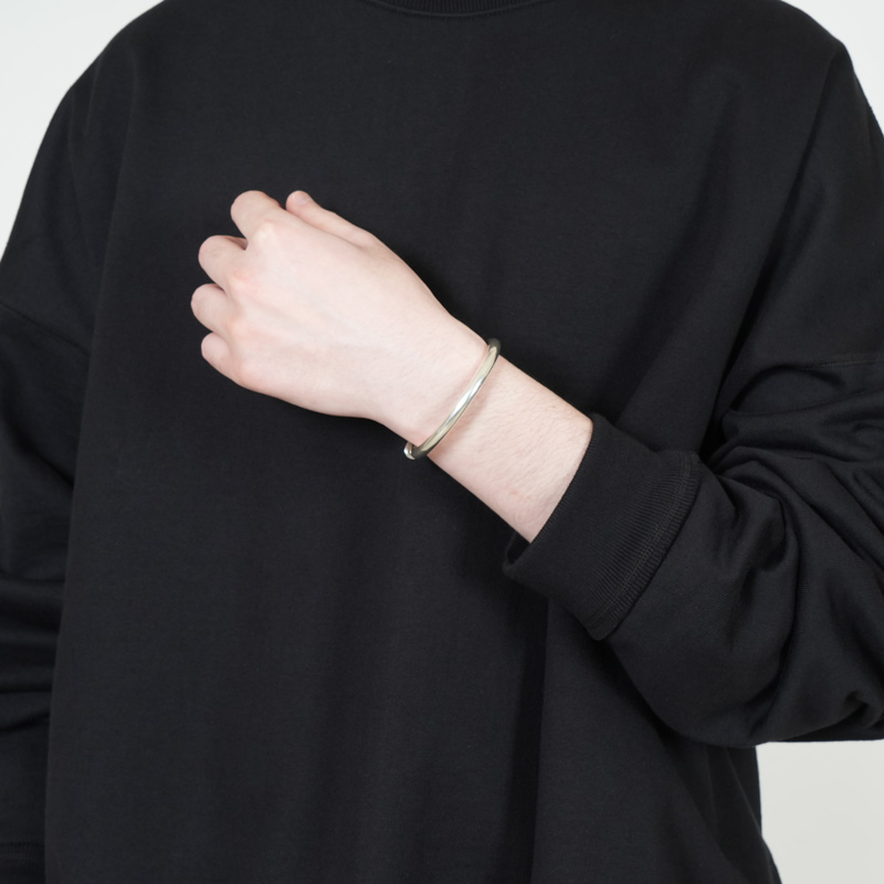 END CUSTOM JEWELLERS(����ɥ������ॸ�奨�꡼) Clip cuff