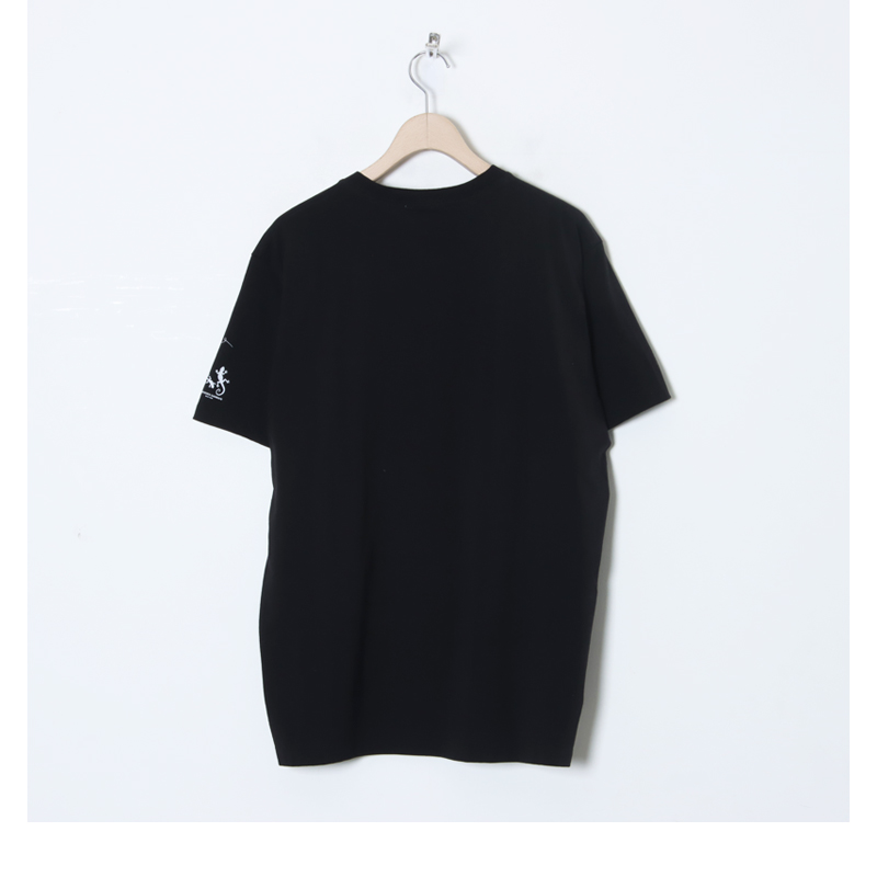 ENGINEERED GARMENTS(󥸥˥ɥ) Printed Cross Crew Neck T-shirt