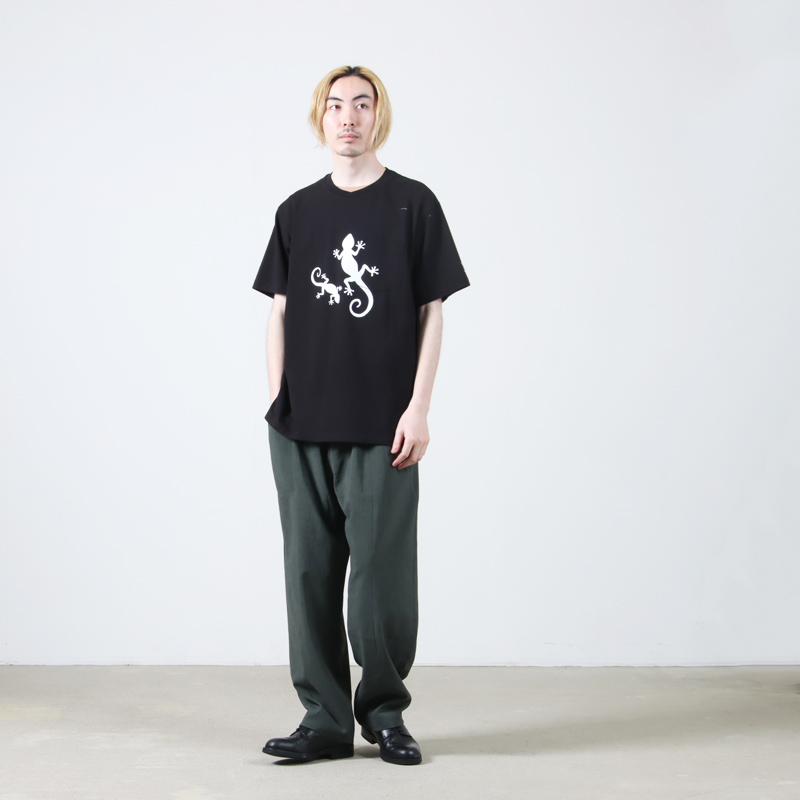 ENGINEERED GARMENTS(󥸥˥ɥ) Printed Cross Crew Neck T-shirt