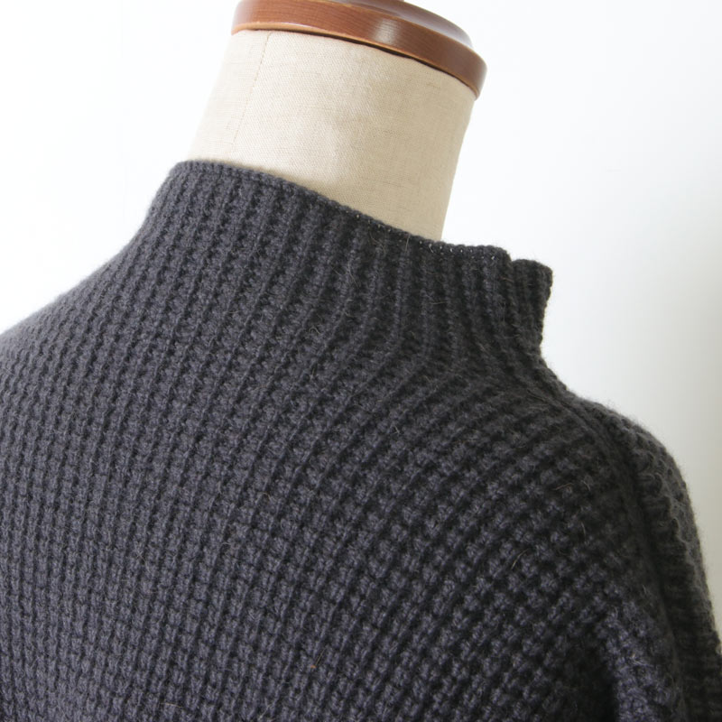 evameva(२) Wool camel aze high necked pullover