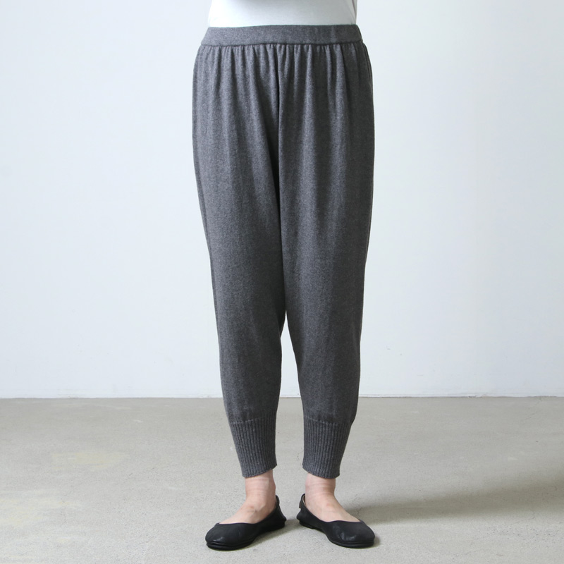 evameva (エヴァムエヴァ) cotton cashmere pants / コットンカシミヤ