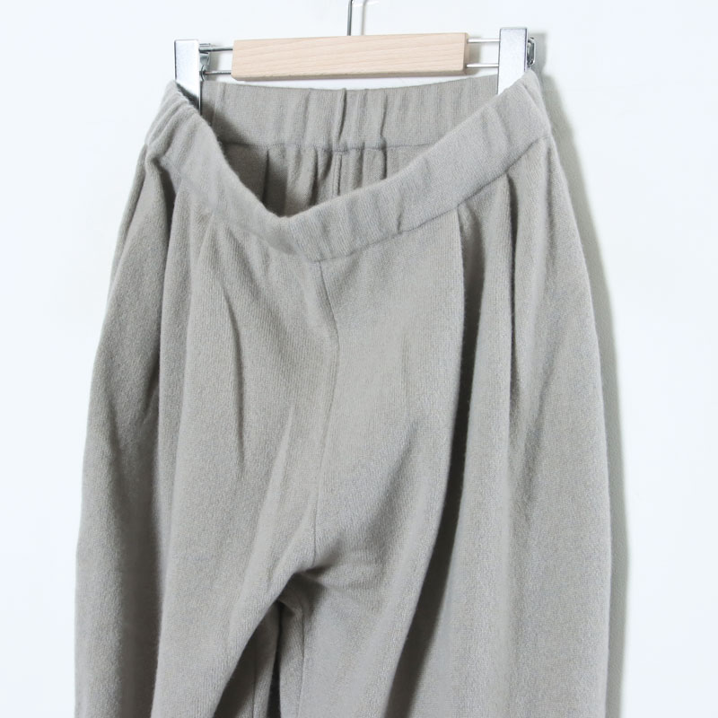 evameva(२) cashmere pants