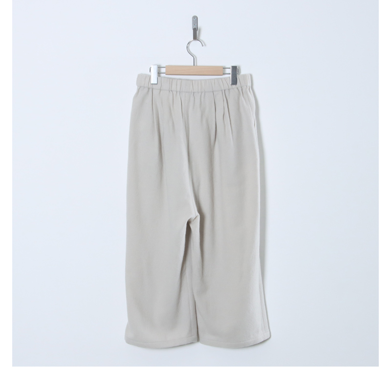 evameva(२) tuck pants