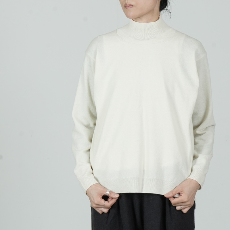 evameva(२) wool turtleneck