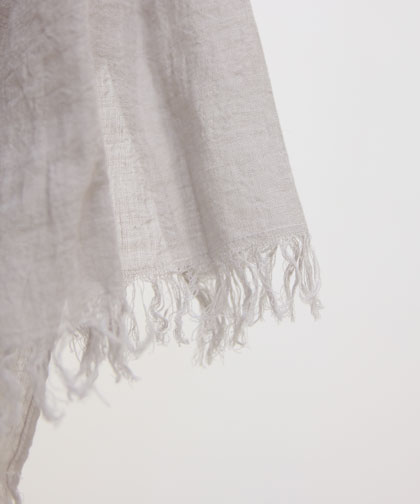 evameva / २ wrinkle linen stole