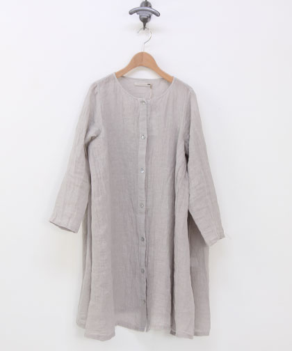 evameva / २ side tuck robe