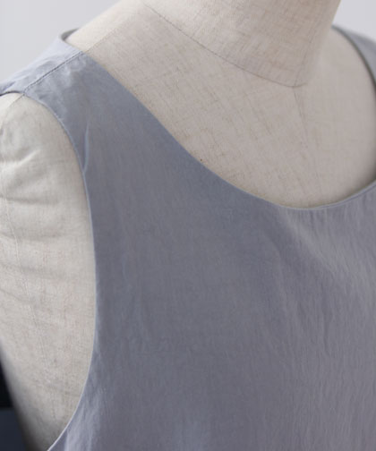 evameva / २ no sleeves one piece