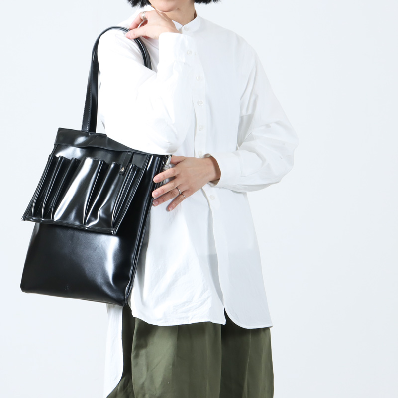 F/CE.(ե) TECH LEATHER TRANSEFORM TOTE