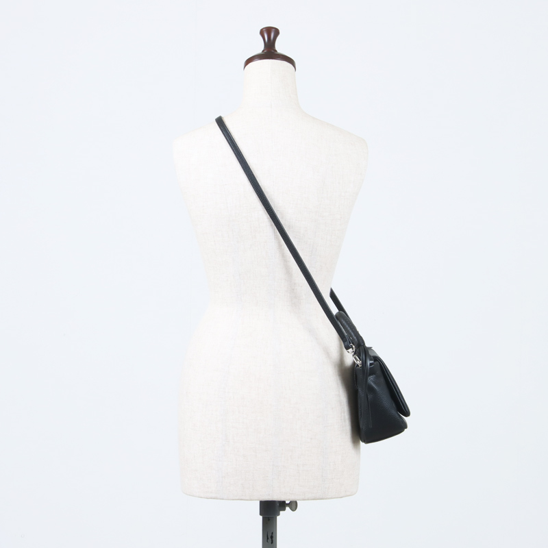 F/CE.(ե) TECH LEATHER MINI POUCH