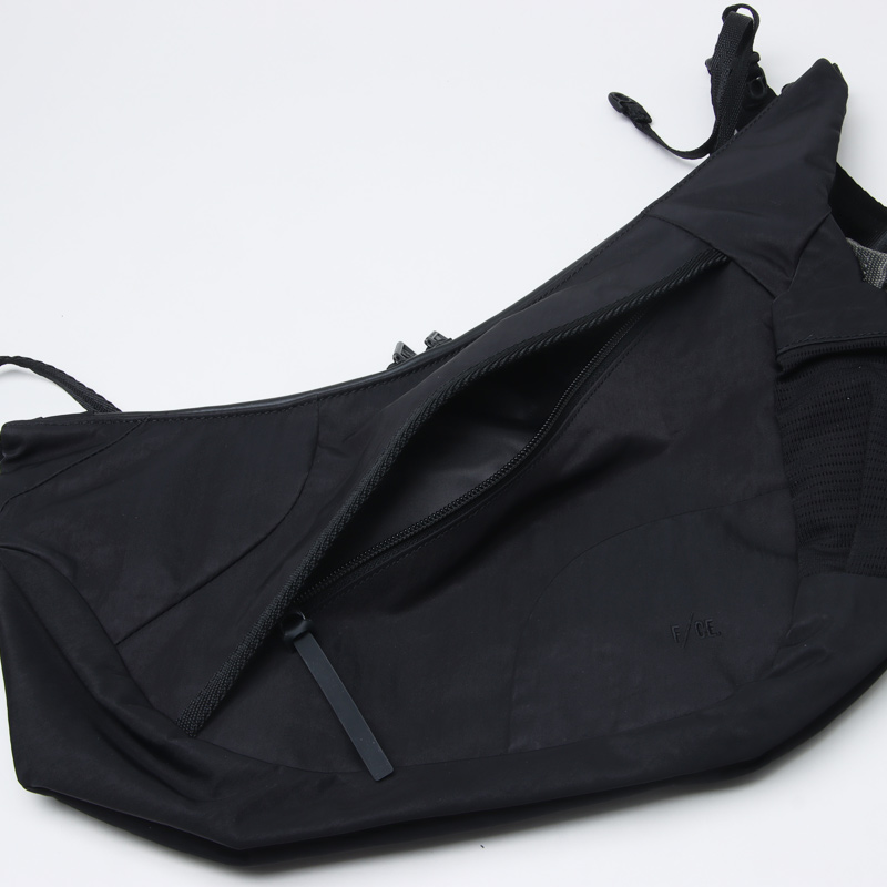 F/CE.(ե) TEXTURED TWILL HORN MINI SHOULDER BAG