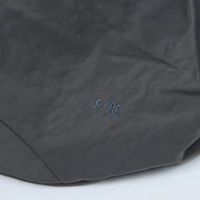 F/CE.(���ե�������) TEXTURED TWILL BODY BAG