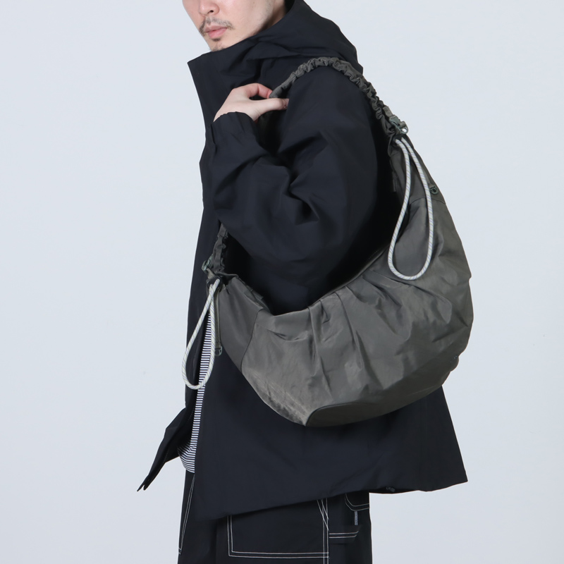 F/CE.(���ե�������) TEXTURED TWILL BODY BAG