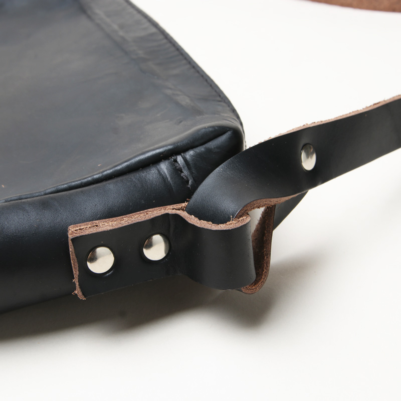 FERNAND LEATHER(եʥɥ쥶) Small Zip Shoulder Bag