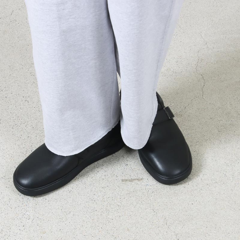 foot the coacher(եåȥ㡼) ONE STRAP TRIPAD