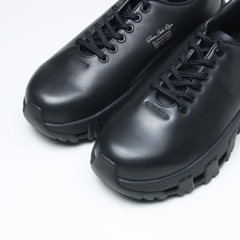 foot the coacher(եåȥ㡼) DEEPER SHOES
