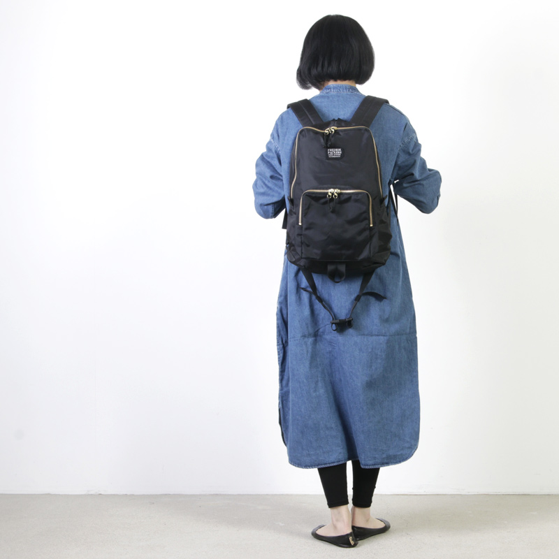 FREDRIK PACKERS (フレドリックパッカーズ) 420D SNUG PACK / スナッグ