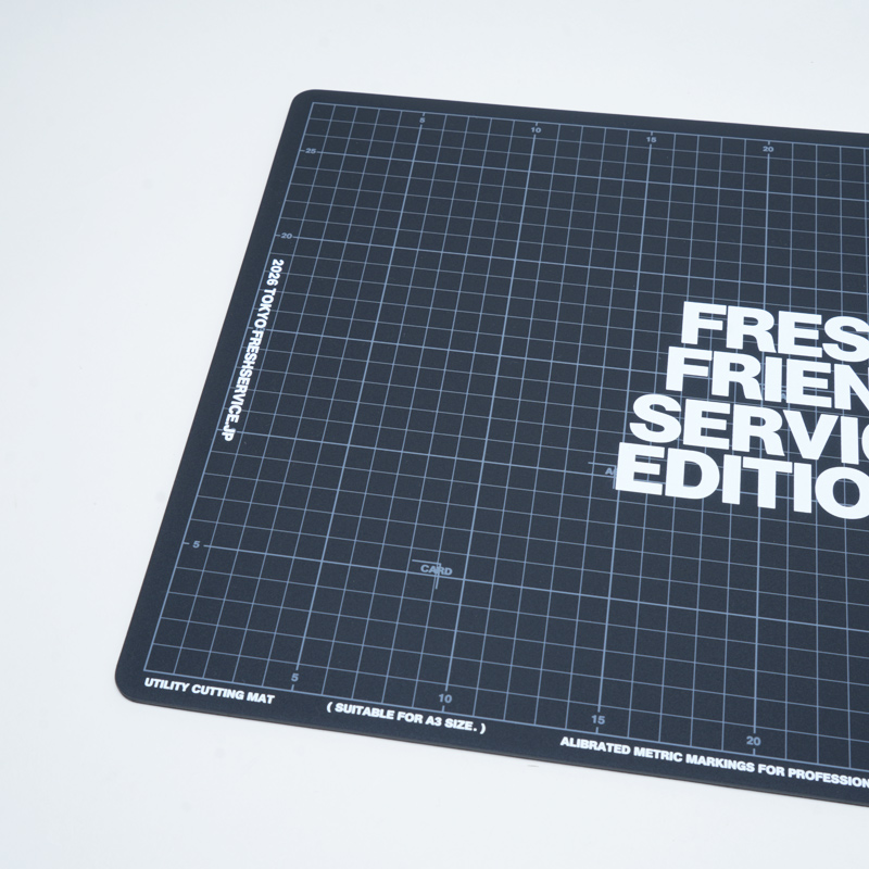 Fresh Service(�ե�å��奵���ӥ�) UTILITY CUTTING MAT FE MONOGRAM