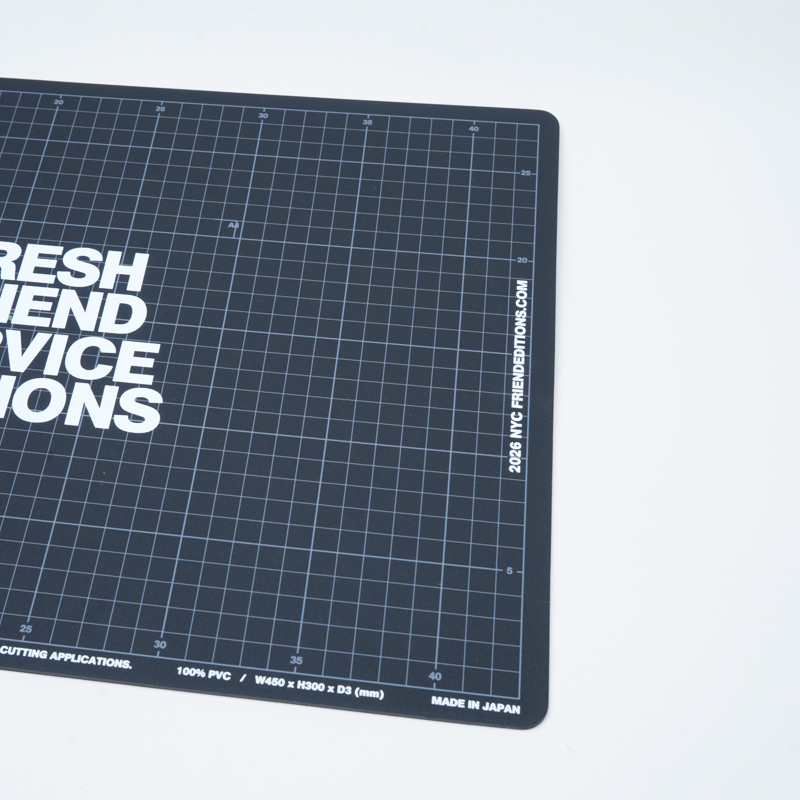 Fresh Service(�ե�å��奵���ӥ�) UTILITY CUTTING MAT FE MONOGRAM