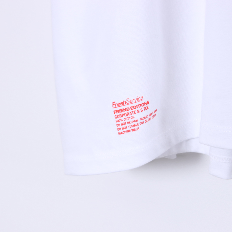 Fresh Service(�ե�å��奵���ӥ�) FRIEND EDITIONS CORPORATE S/S TEE STICKER