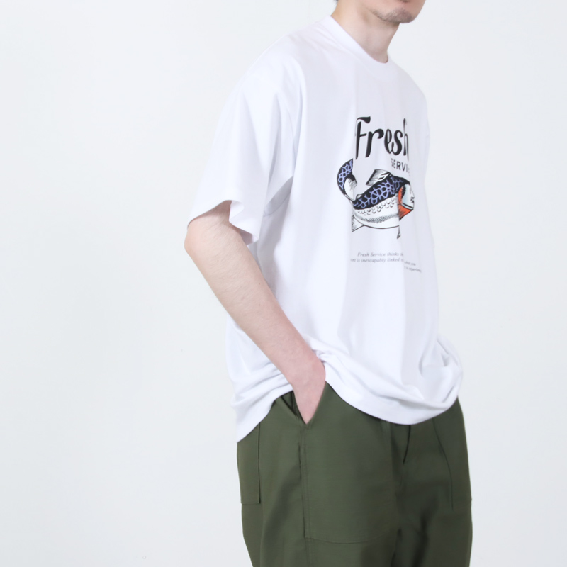 Fresh Service(�ե�å��奵���ӥ�) CORPORATE PRINTED S/S TEE ��FISH��