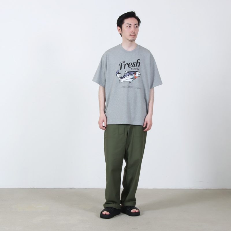 Fresh Service(�ե�å��奵���ӥ�) CORPORATE PRINTED S/S TEE ��FISH��